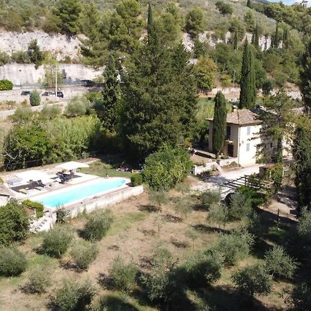 Pieve Sant'Angelo Hotel Campello sul Clitunno Bagian luar foto