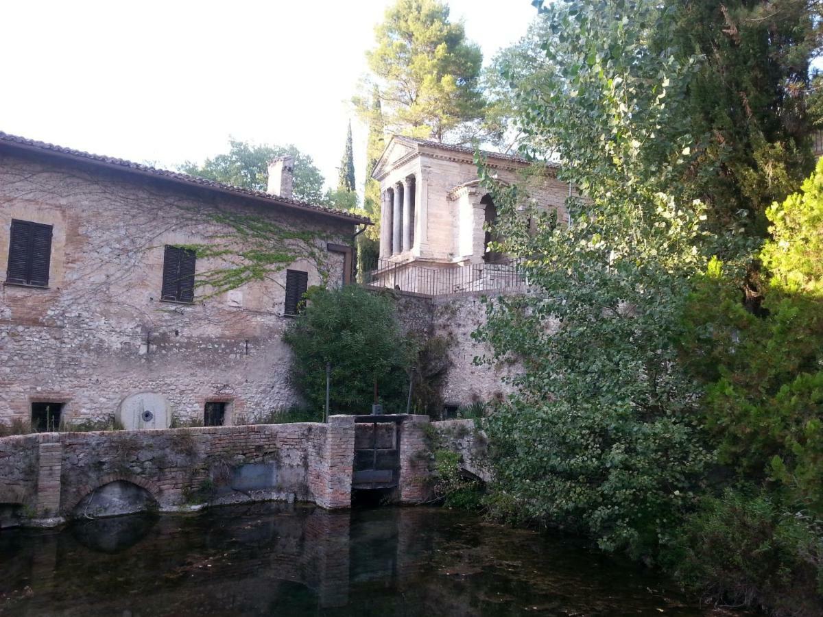 Pieve Sant'Angelo Hotel Campello sul Clitunno Bagian luar foto
